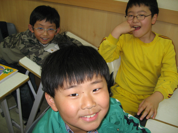 Philip, Buzz, and Hee-yeol.  Basic 4 or 5