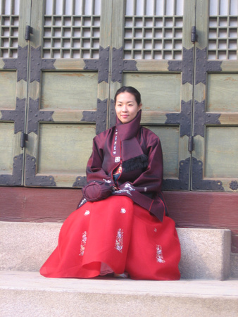 Seol'lal at Gyunkbukgung Palace, Seoul, South Korea   February 2006